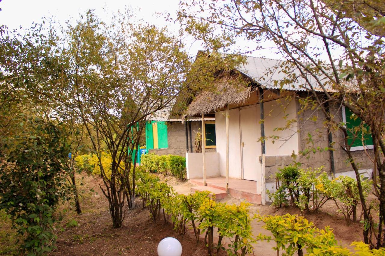 Eco Mara Forest Camp Ololaimutiek Exterior photo
